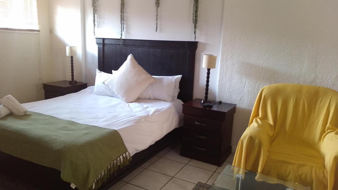 Self-Catering 1Bedr Cottage In Sandton With Free Wifi Johannesburg Exteriör bild